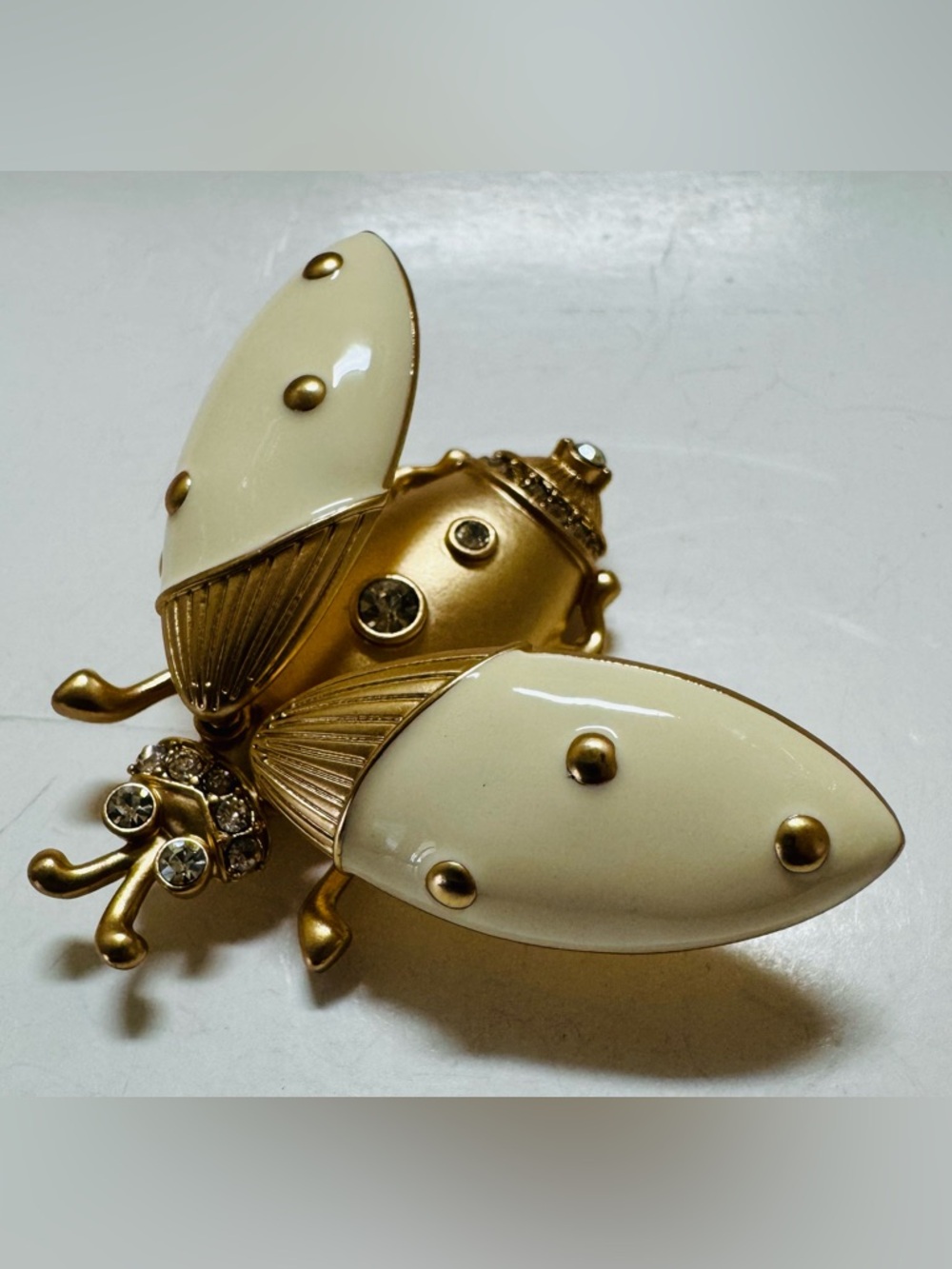 Chicos Bumble Bee gold tone Enamel Brooch
